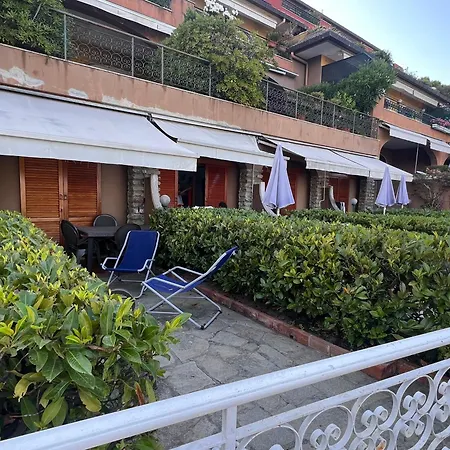 Portofino Est アパート ラッパロ